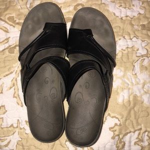 women’s Baretrap sandals
